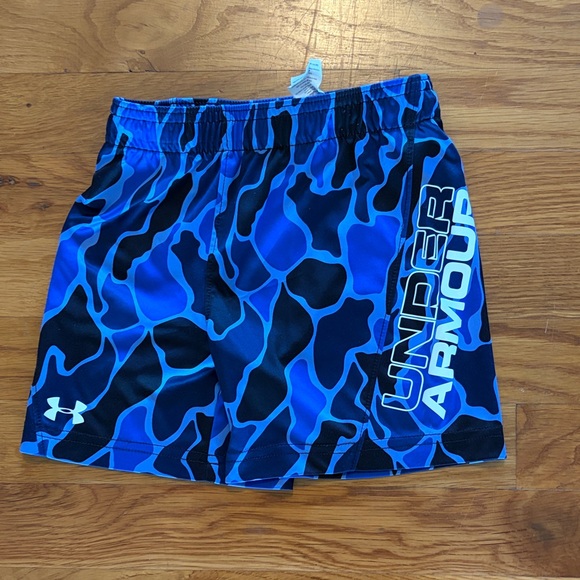 Under Armour Other - Blue Camo Shorts